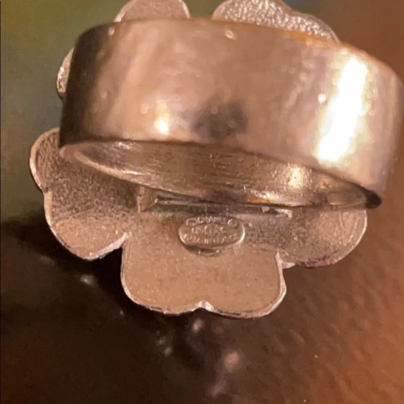 WOW POSHMARK - Authentic Chanel Camilla Silver & Pink Flower Design Winner Ring - Picture 5 of 16